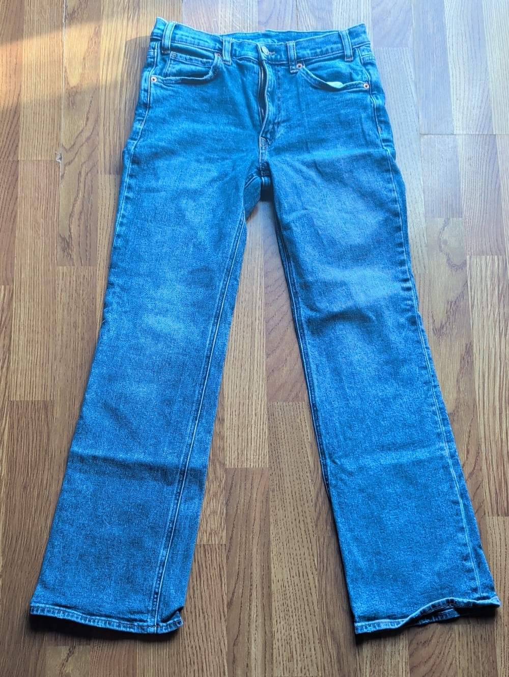 Gap Women’s Straight-Leg Jeans